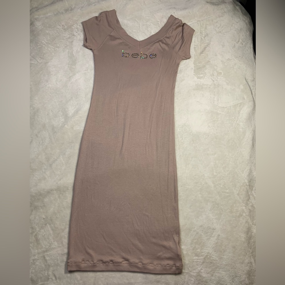 Bebe mauve short sleeve dress